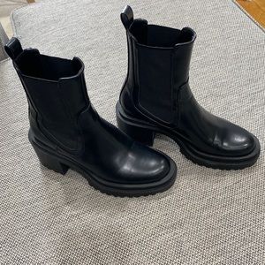 Zara - Black Chelsea boot, Size: 38